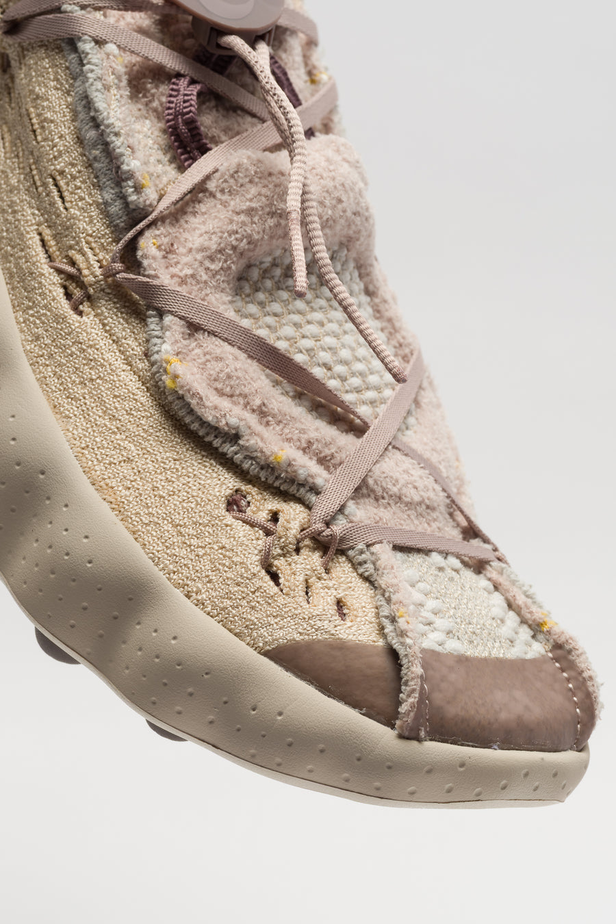 Nike Mind 002 Flyknit Sneaker in Fossil Rose/Plum Eclipse - Notre