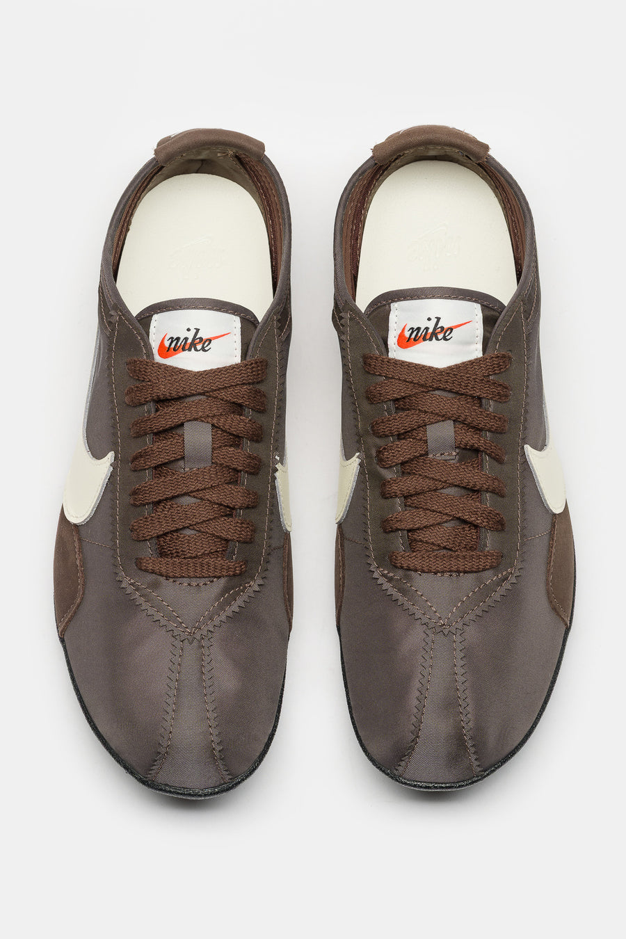 Nike Moon Shoe OG Sneaker in Baroque Brown/Cashmere/Black - Notre