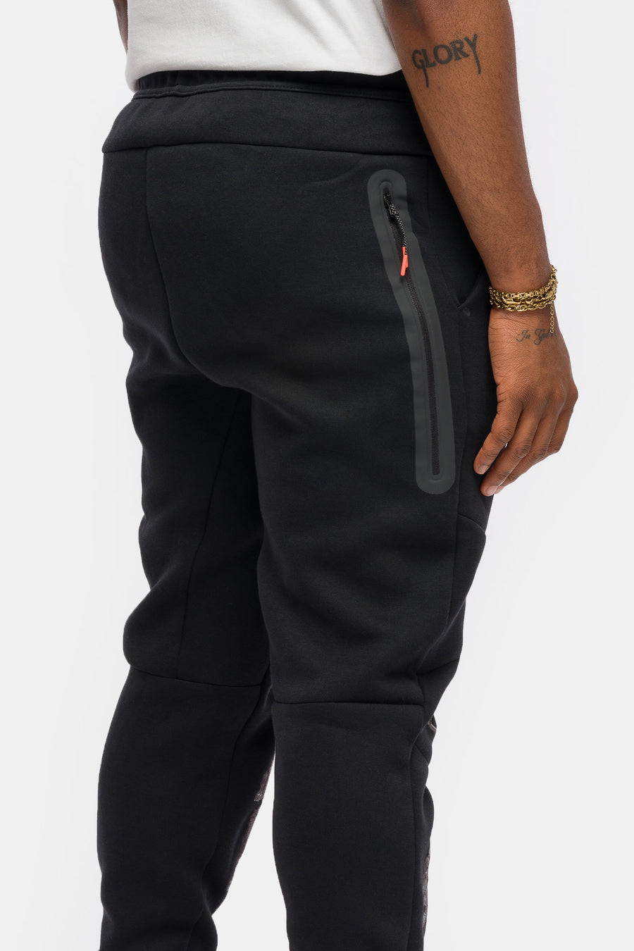Nike Patta x Netherlands Tech Fleece Jogger Pant in Black/White - Notre