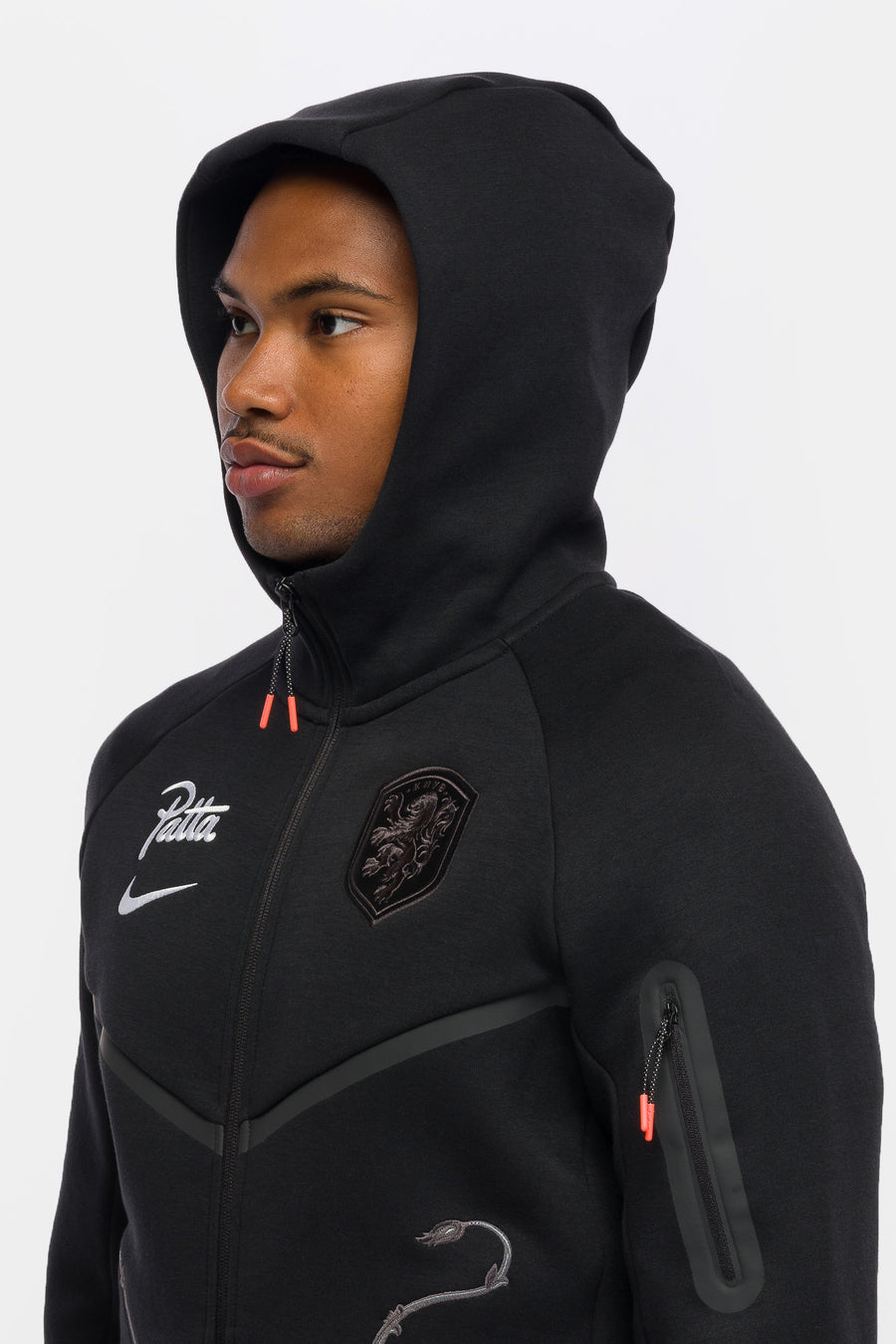 Nike Patta x Netherlands Tech Fleece Zip Windrunner Hoodie in Black/White - Notre