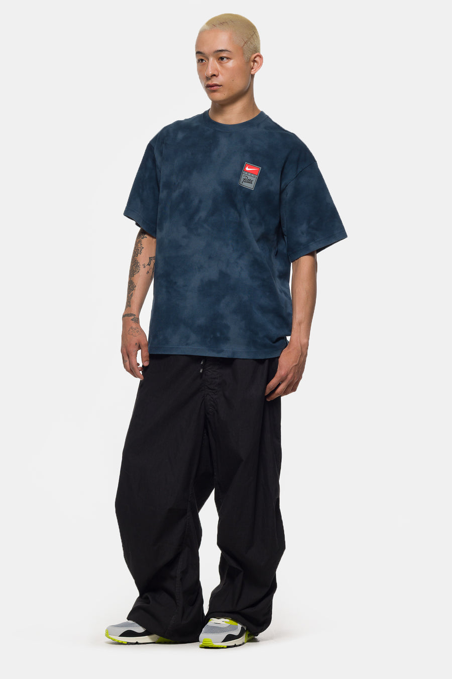 Nike Patta T-Shirt in Squadron Blue/Deep Ocean/Dark Obsidian - Notre