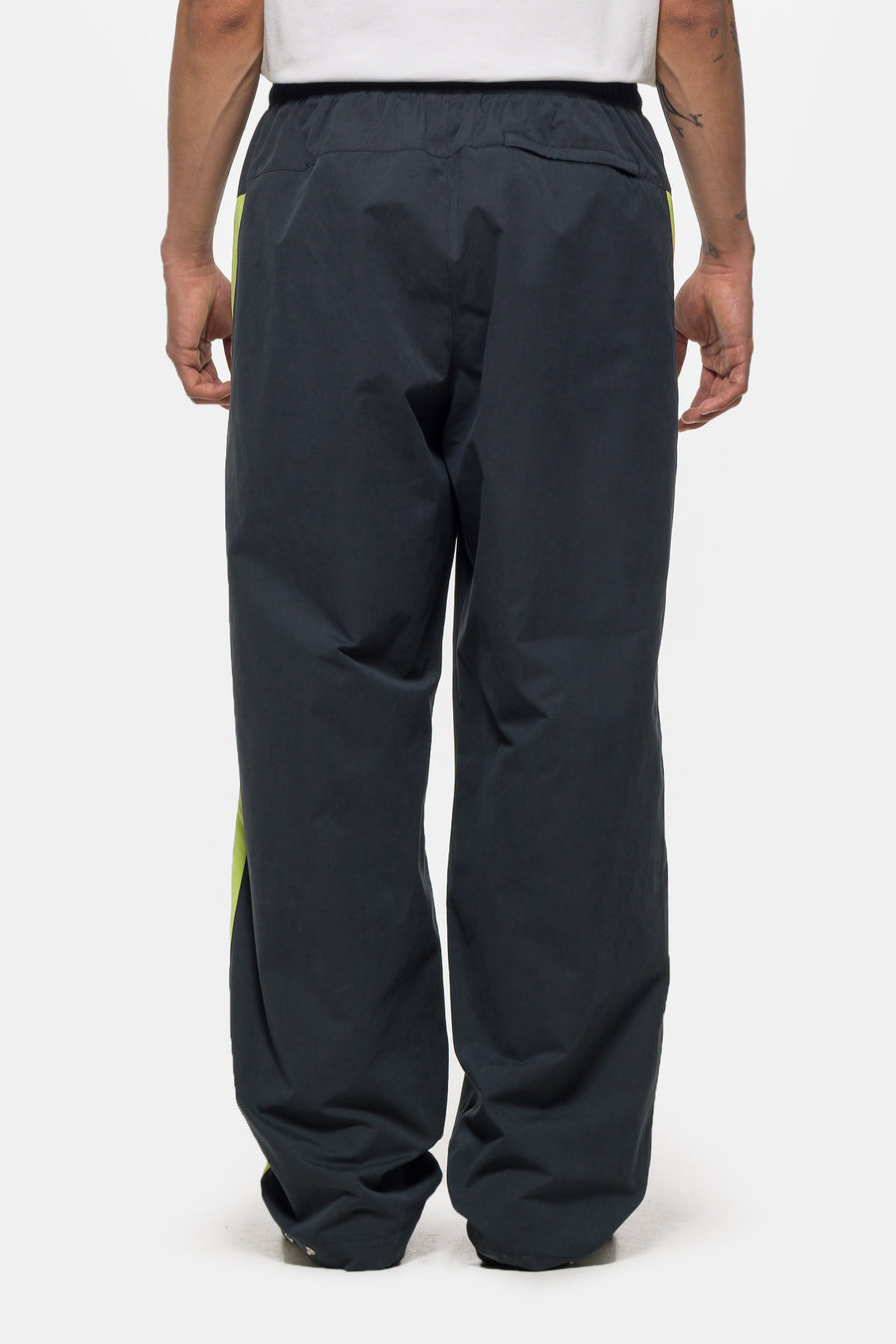 Nike Patta Track Pant in Black/Cyber - Notre
