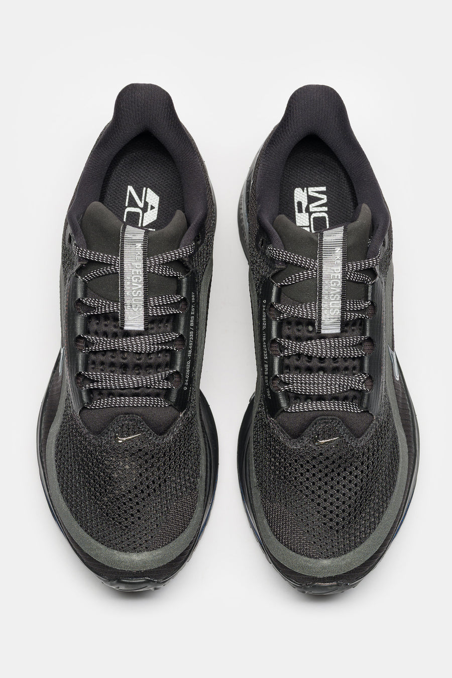 Nike Pegasus Premium Sneaker in Black/Black/Metallic Silver - Notre