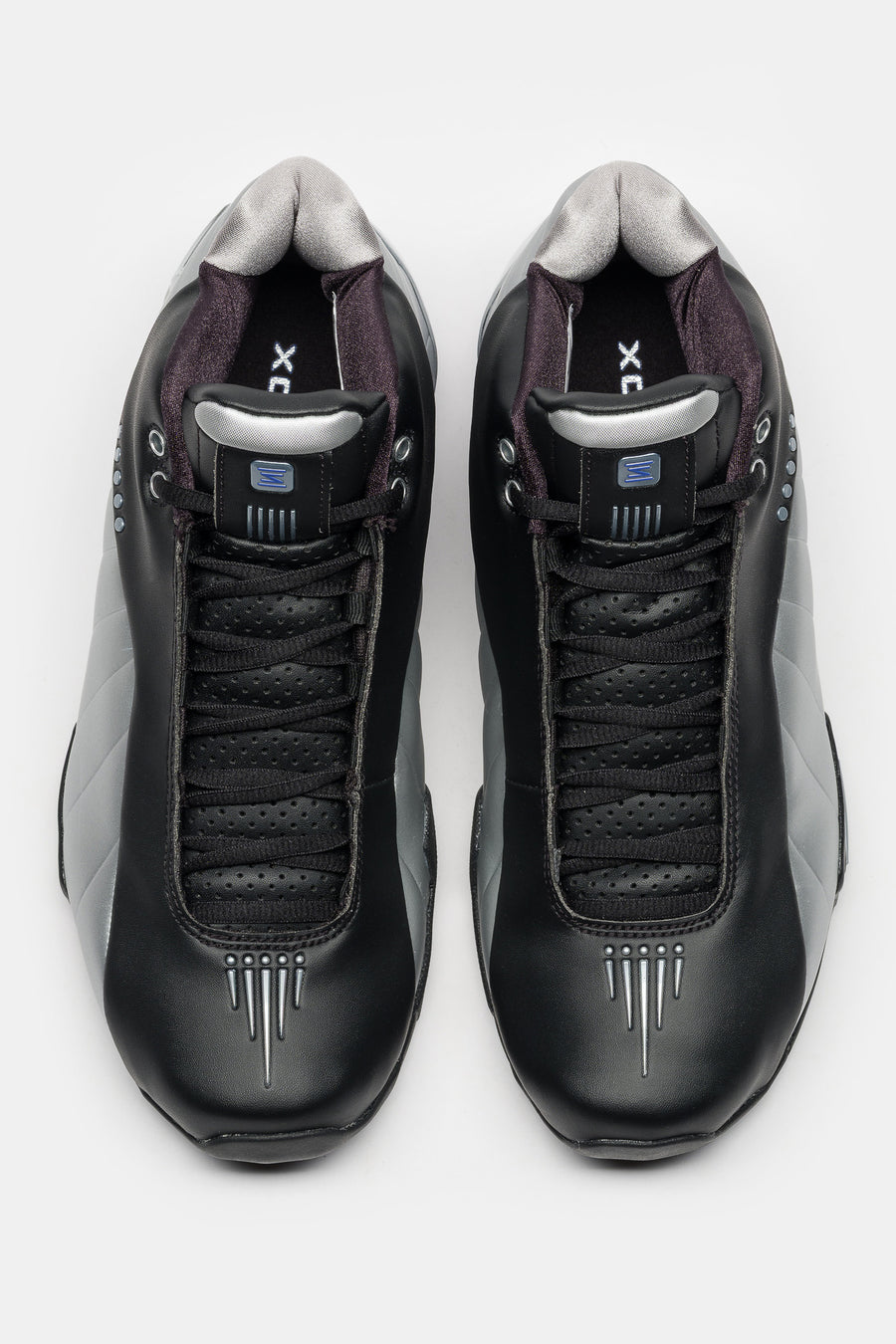 Nike Shox BB4 Sneaker in Black/Metallic Silver/Lapis - Notre
