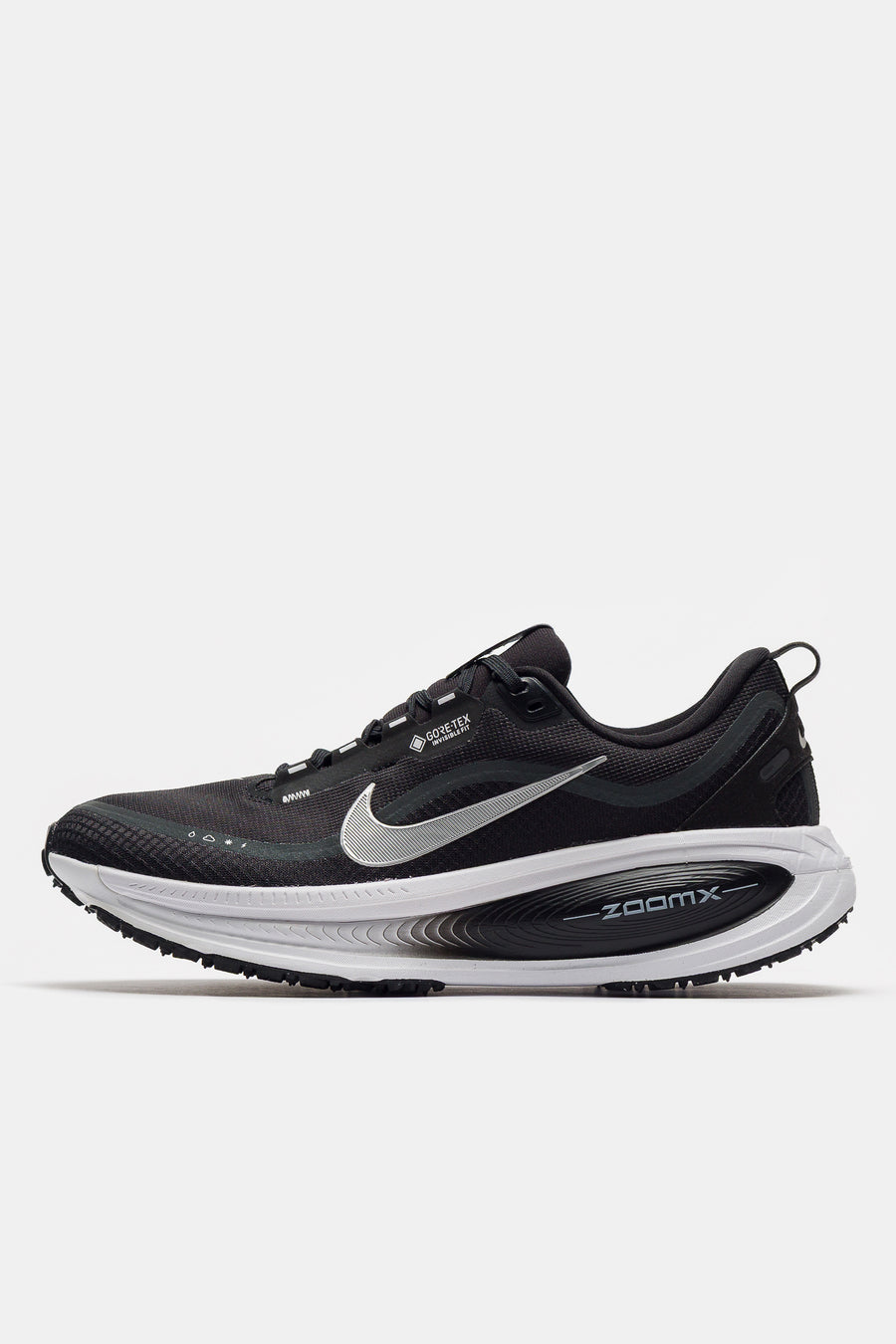 Nike Vomero 18 Gore-Tex Sneaker in Black/Metallic Silver/Anthracite/White - Notre