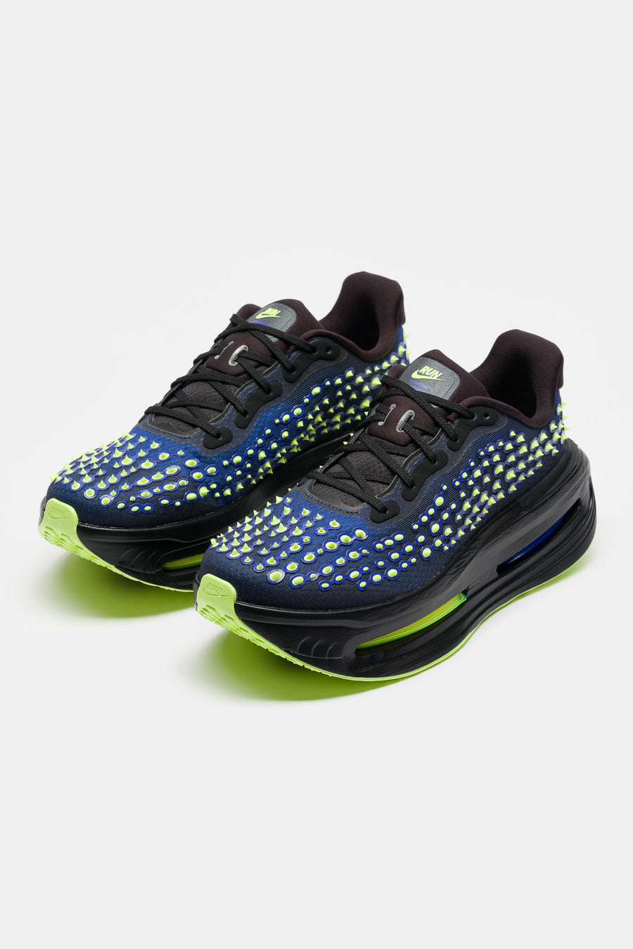 Nike Vomero Premium Sneaker in Black/Volt Glow/Rush Violet/Black - Notre