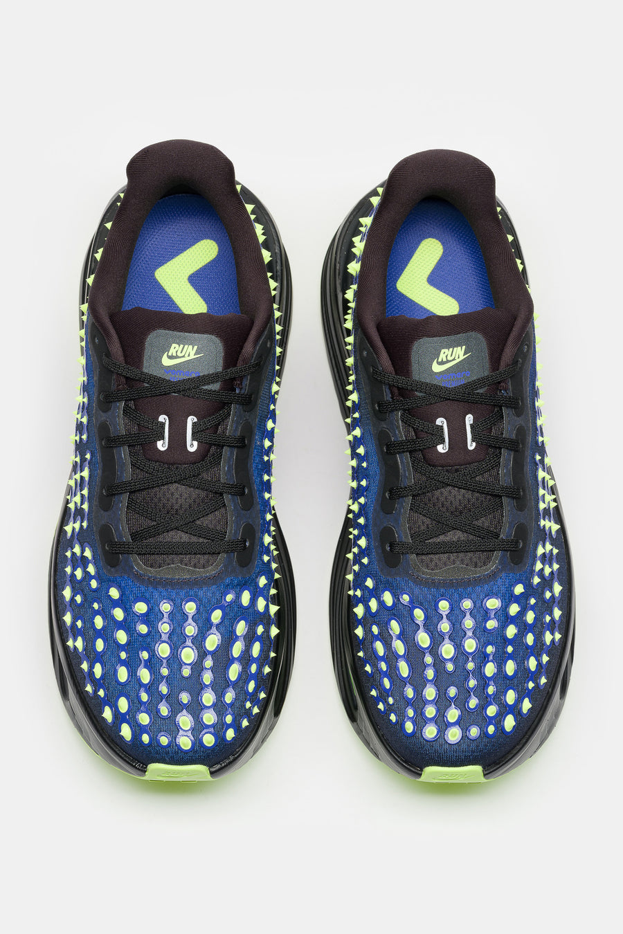 Nike Vomero Premium Sneaker in Black/Volt Glow/Rush Violet/Black - Notre