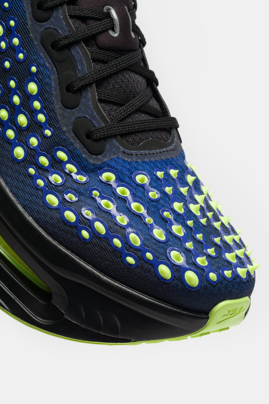 Nike Vomero Premium Sneaker in Black/Volt Glow/Rush Violet/Black - Notre