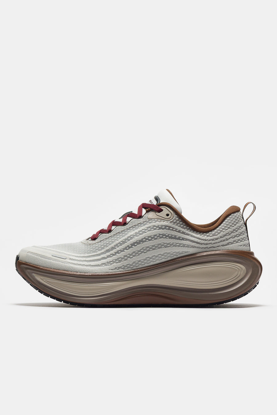 Nike Vomero Plus Sneaker in Sail/Pecan/Caldera Brown/Black - Notre