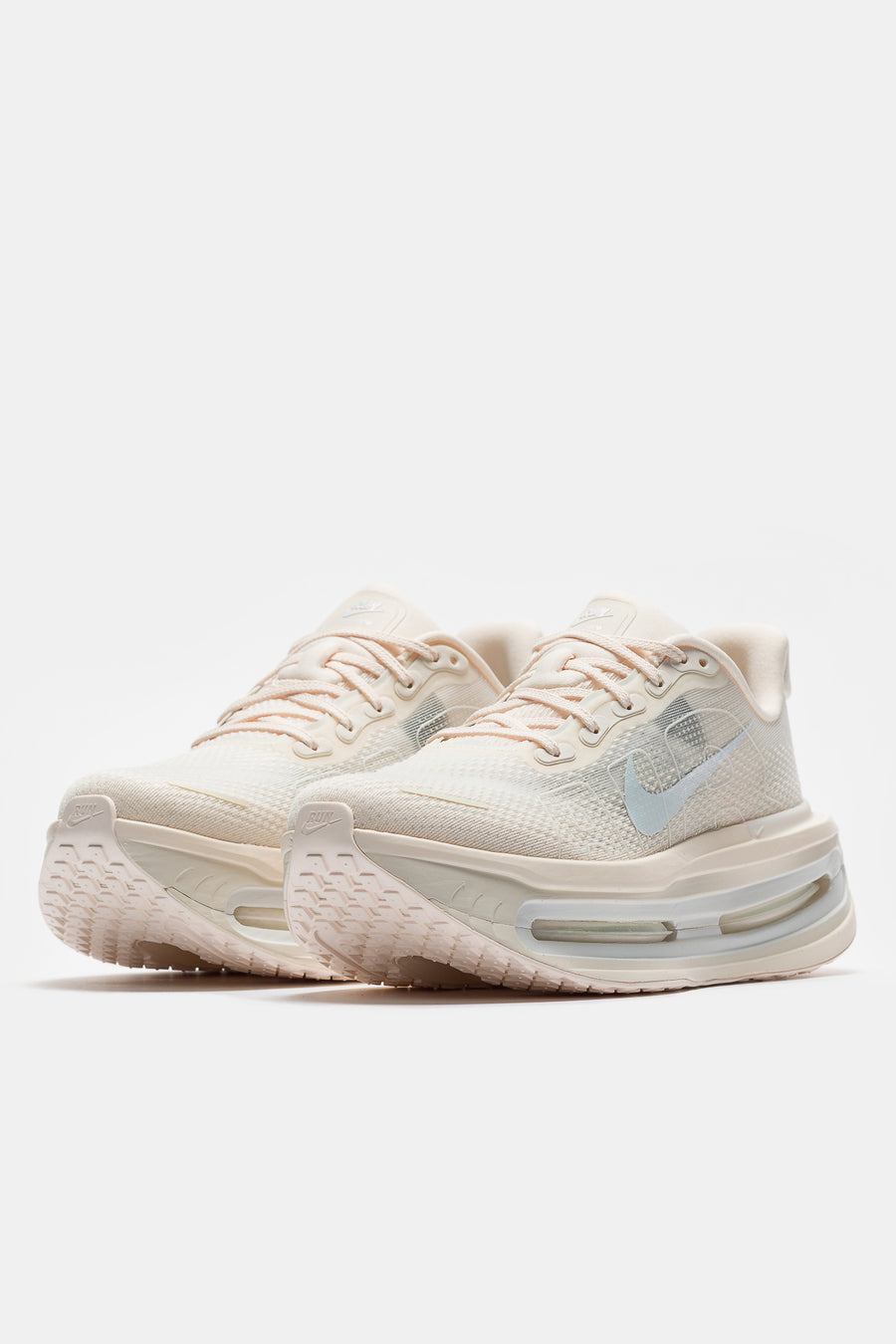 Nike Vomero Premium Sneaker in Chalk/White/Pale Ivory/Summit White - Notre