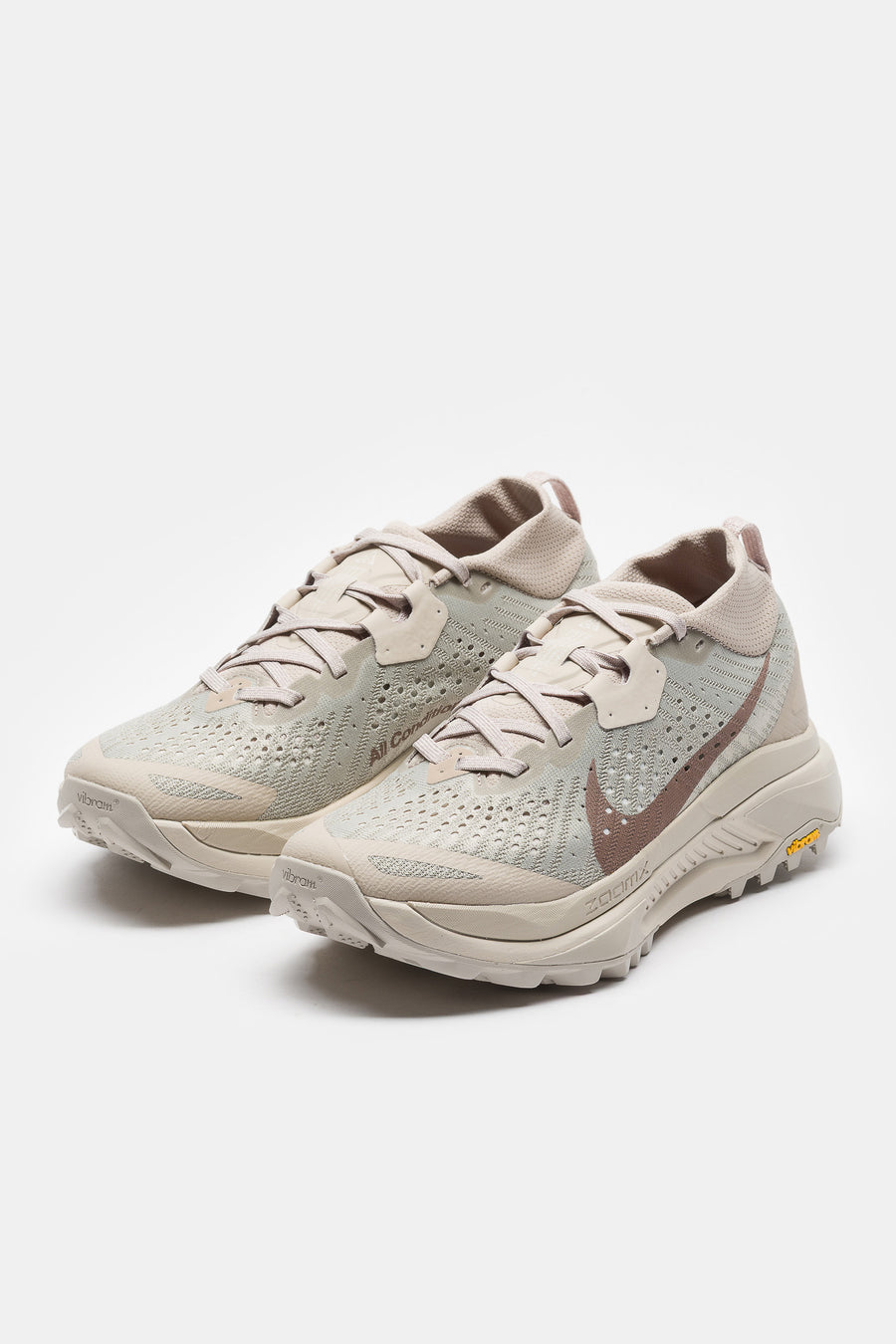 Nike ACG Zegama Trail in Cream II/Diffused Taupe - Notre