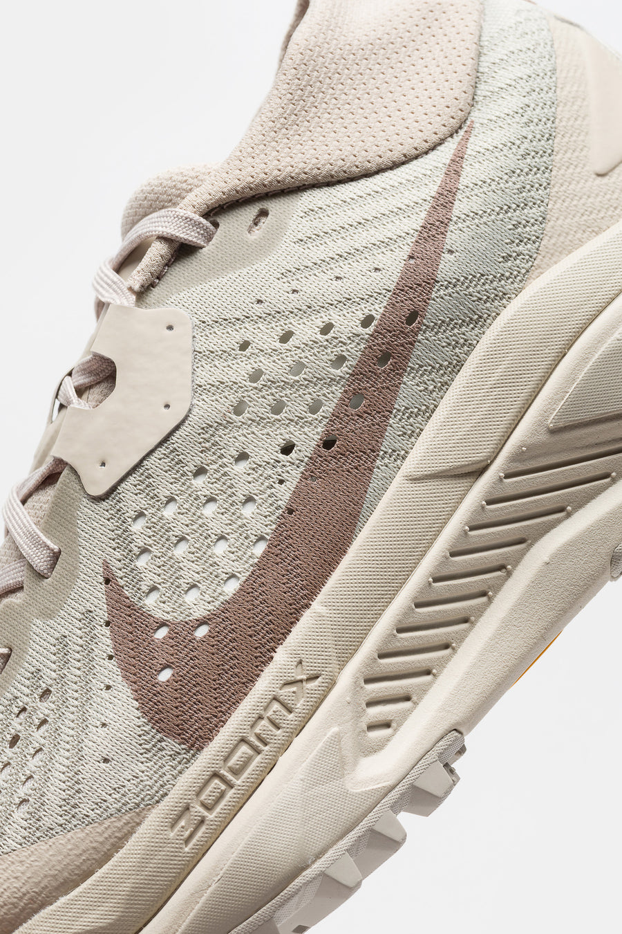 Nike ACG Zegama Trail in Cream II/Diffused Taupe - Notre