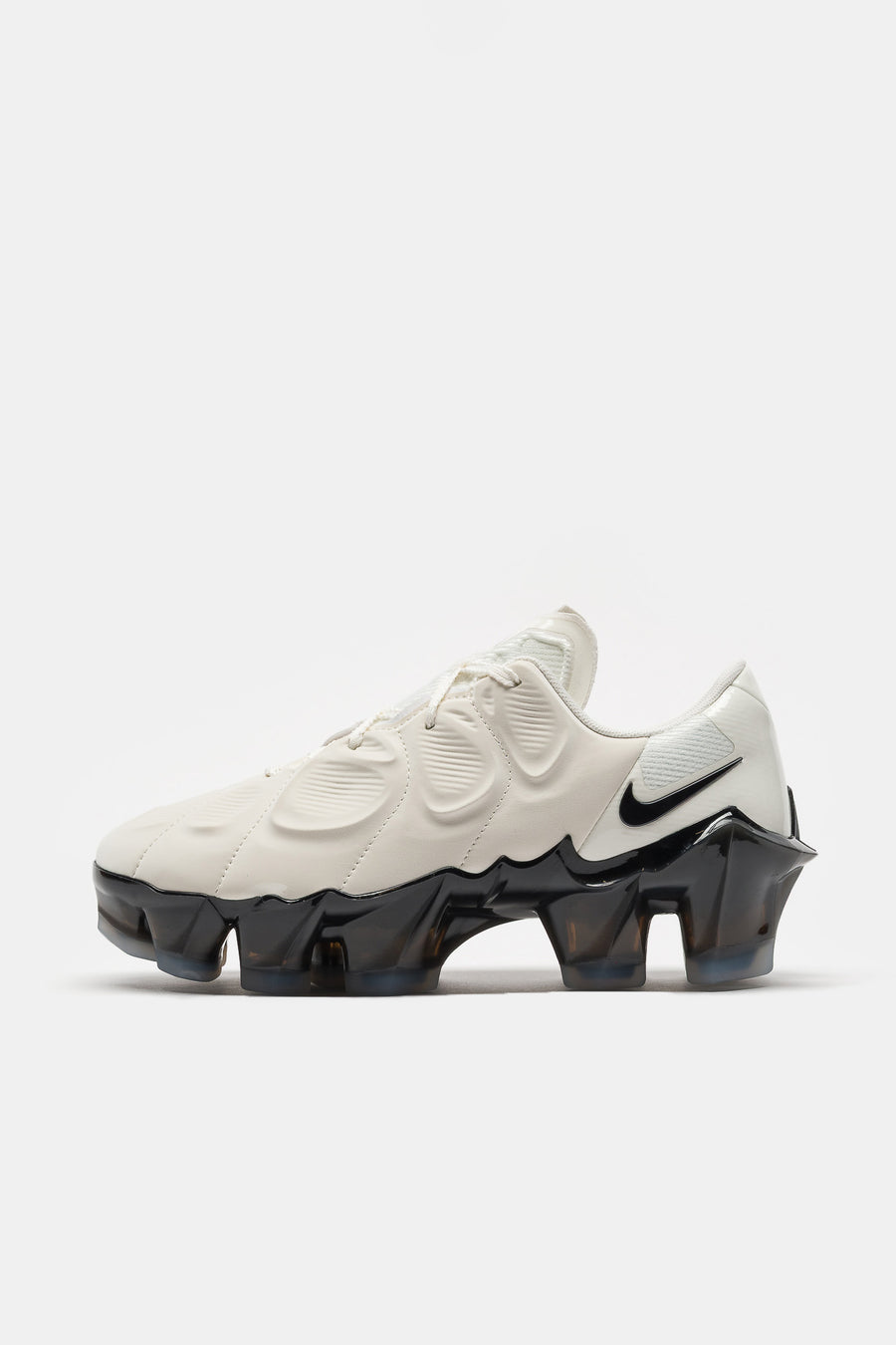 Nike First Sight Mirage Sneaker in Sail/Black/Clear - Notre