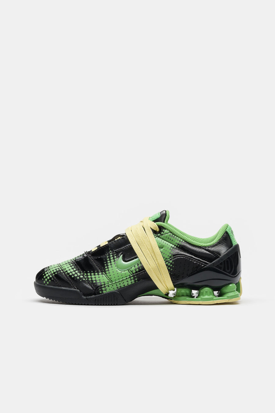 Nike Total90 Shox Magia Sneaker in Black/Spinach Green/Yellow Diamond - Notre