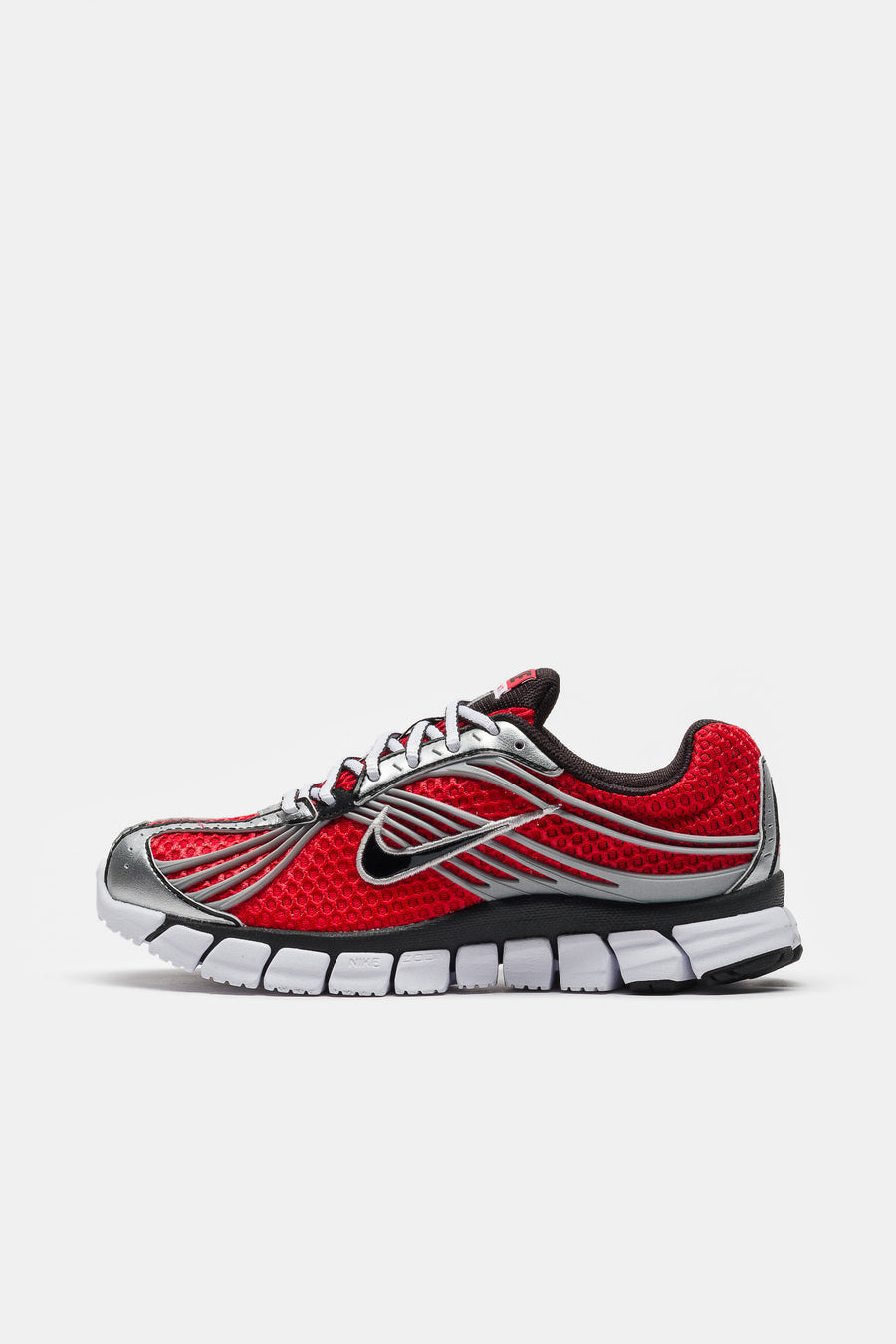 Nike Zoom Skylon 11 Sneaker in University Red/Black/Metallic Silver - Notre