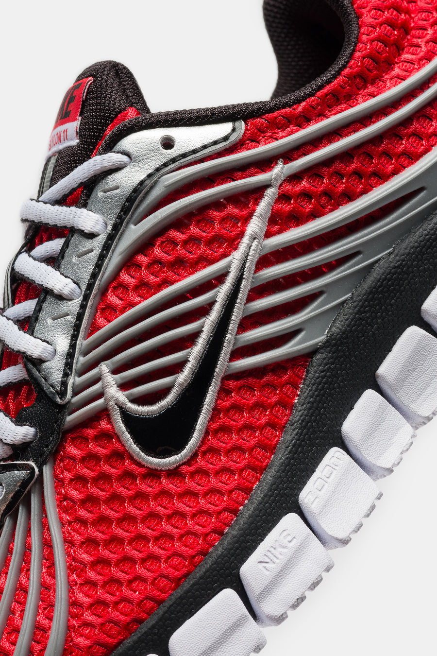 Nike Zoom Skylon 11 Sneaker in University Red/Black/Metallic Silver - Notre
