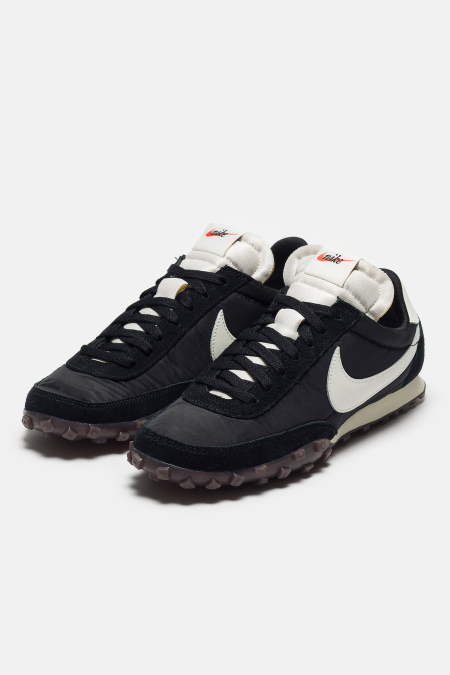 Nike Waffle Racer Sneaker in Black/Sail/Coconut Milk/Gum Dark Brown - Notre