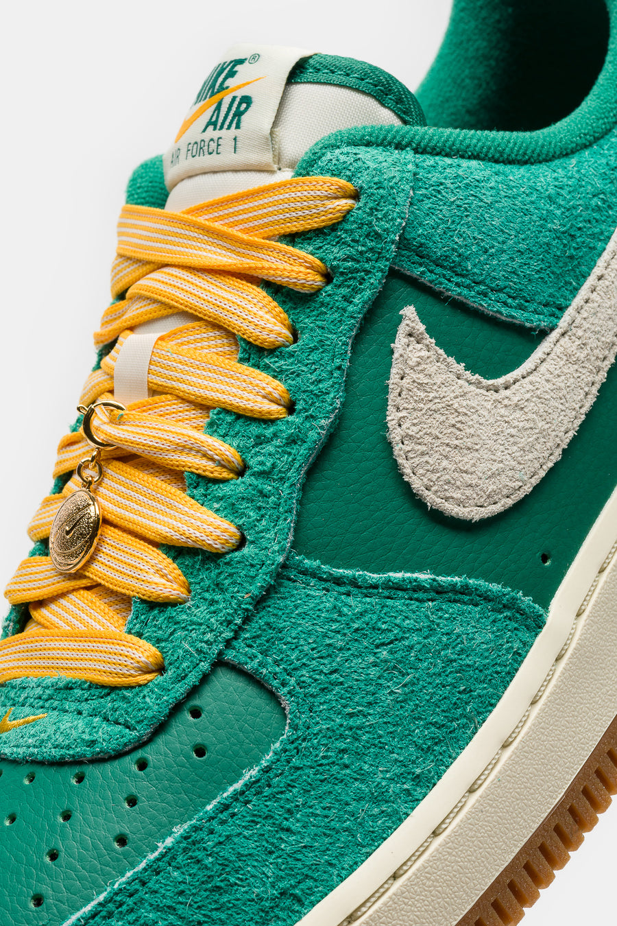 Nike Air Force 1 '07 Sneaker in Malachite/Coconut Milk/University Gold - Notre