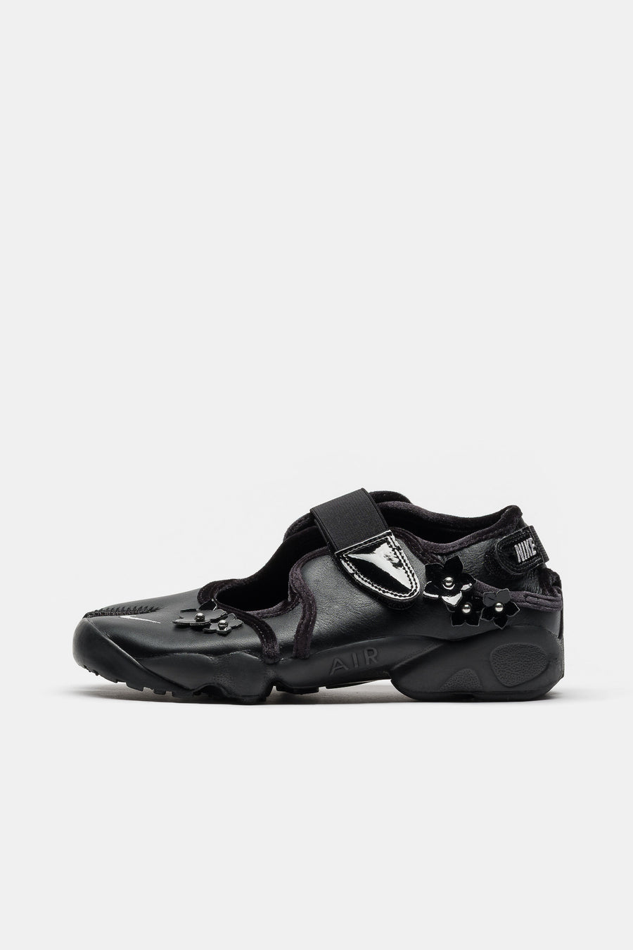 Nike Air Rift Flrt in Black/Metallic Silver - Notre