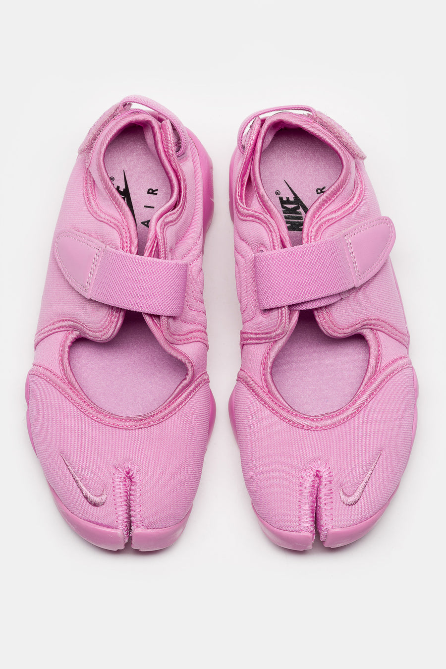 Nike Air Rift Sneaker in LT Magenta/Black - Notre