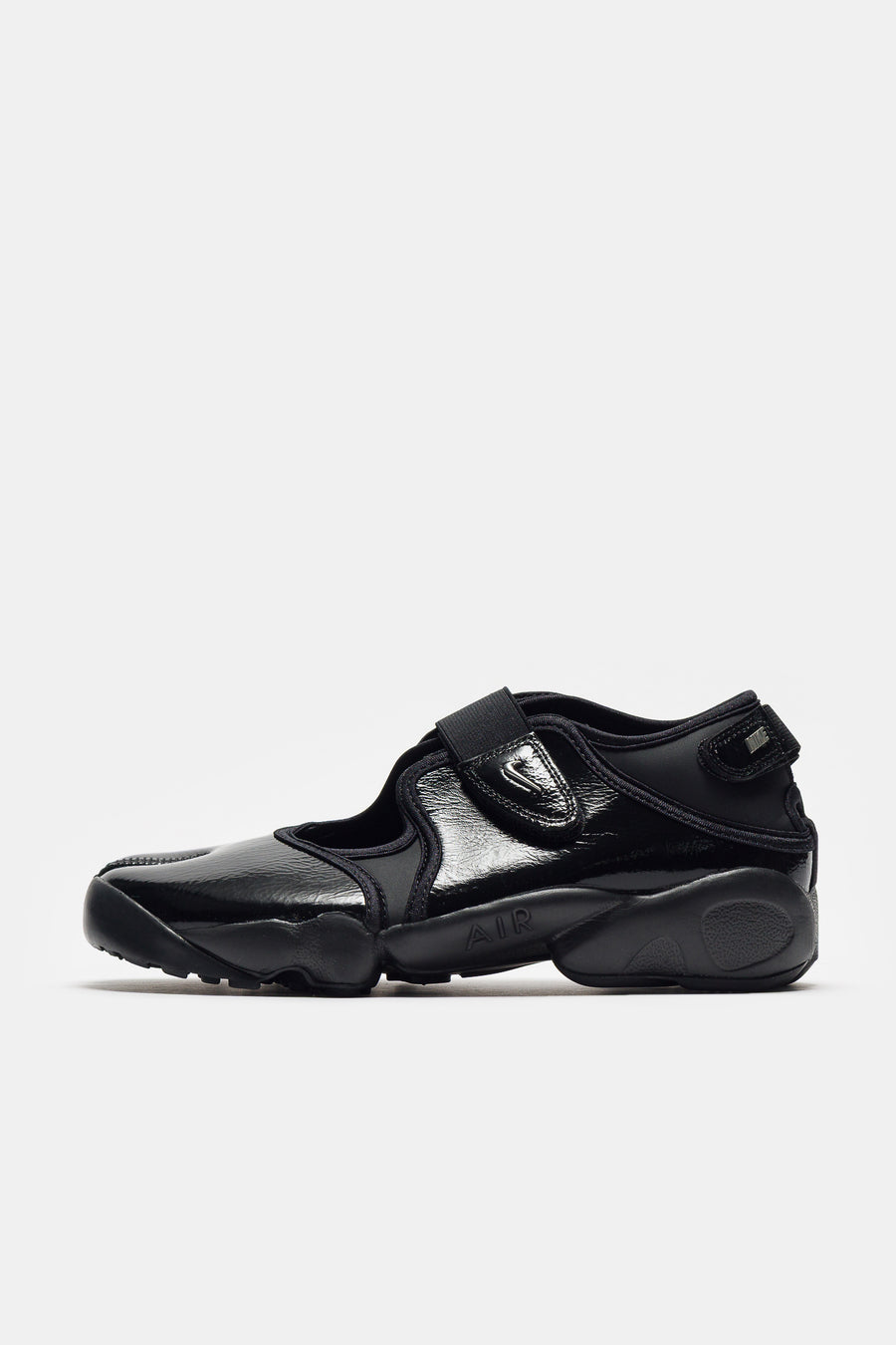 Nike Air Rift Sneaker in Black/Metallic Silver/Black - Notre