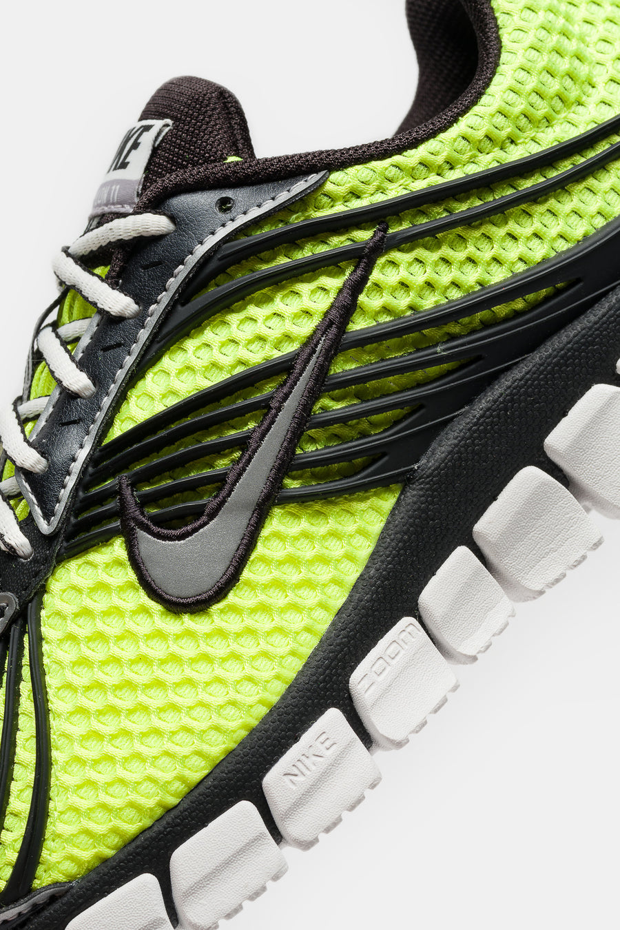 Nike Zoom Skylon 11 Sneaker in Volt/Metallic Silver/Black/Lt Smoke Grey - Notre