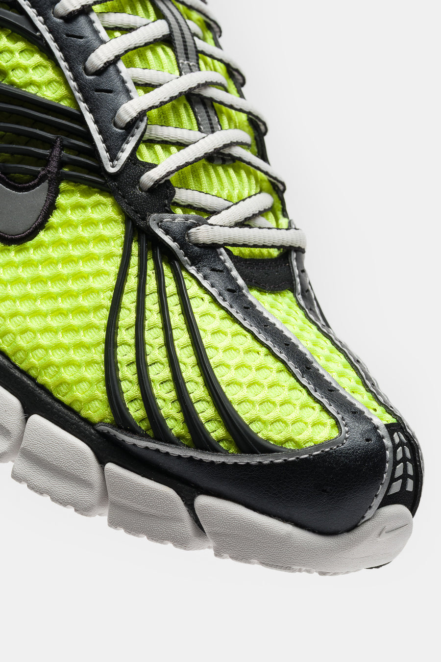 Nike Zoom Skylon 11 Sneaker in Volt/Metallic Silver/Black/Lt Smoke Grey - Notre