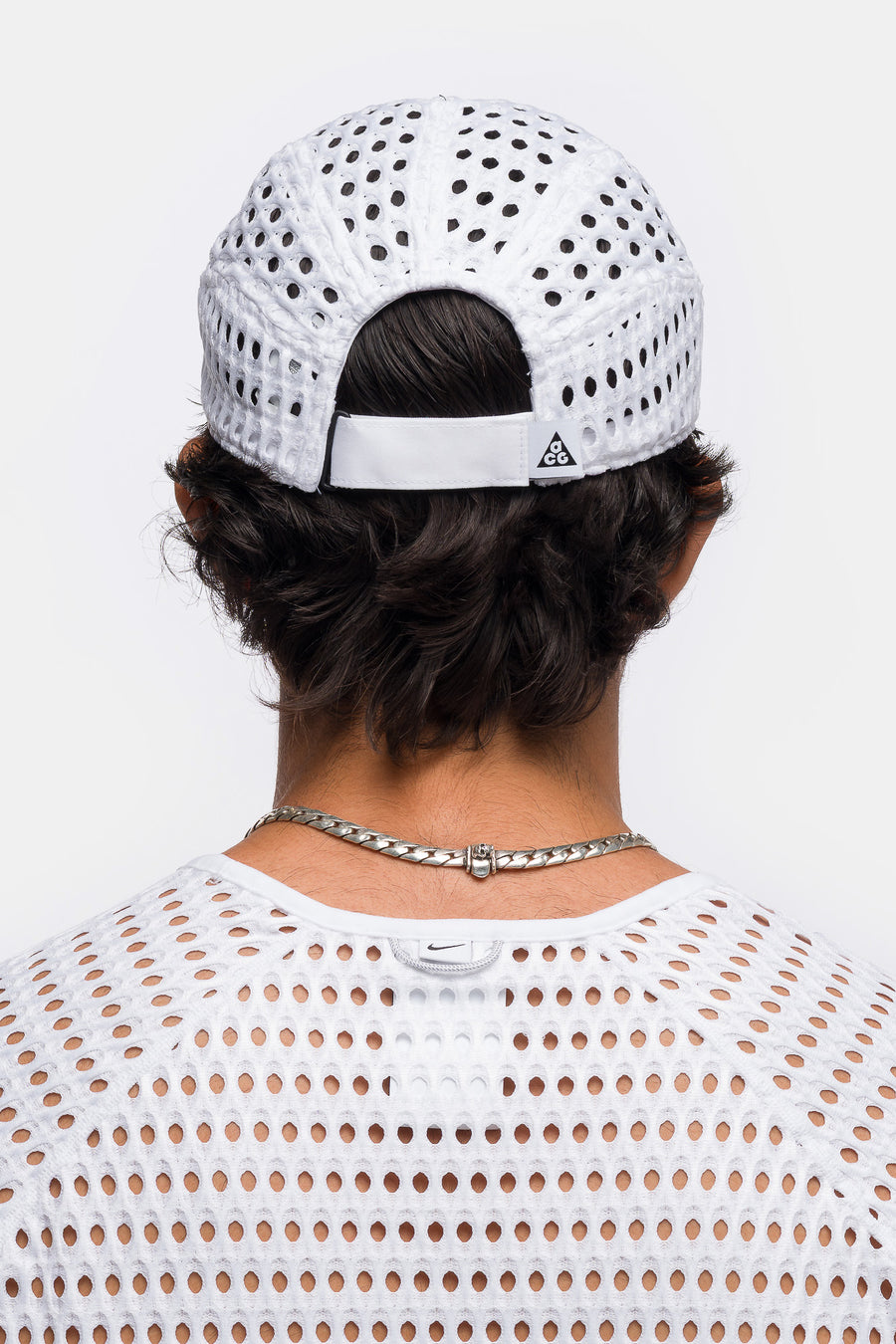 Nike ACG Radical AirFlow Fly Cap in White - Notre
