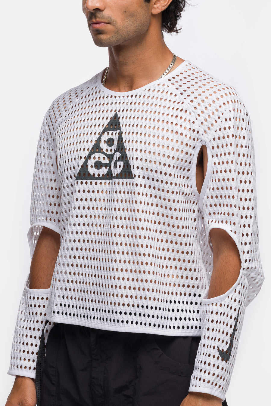 Nike ACG Radical AirFlow NXT Dri-FIT Long Sleeve Trail Running Top in White - Notre
