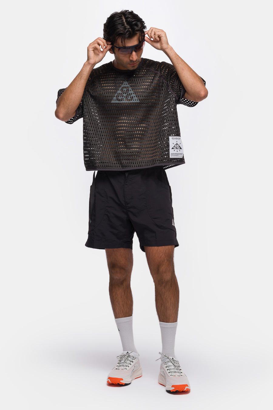 Nike ACG Radical AirFlow Dri-FIT Short-Sleeve Trail Running Top in Anthracite - Notre