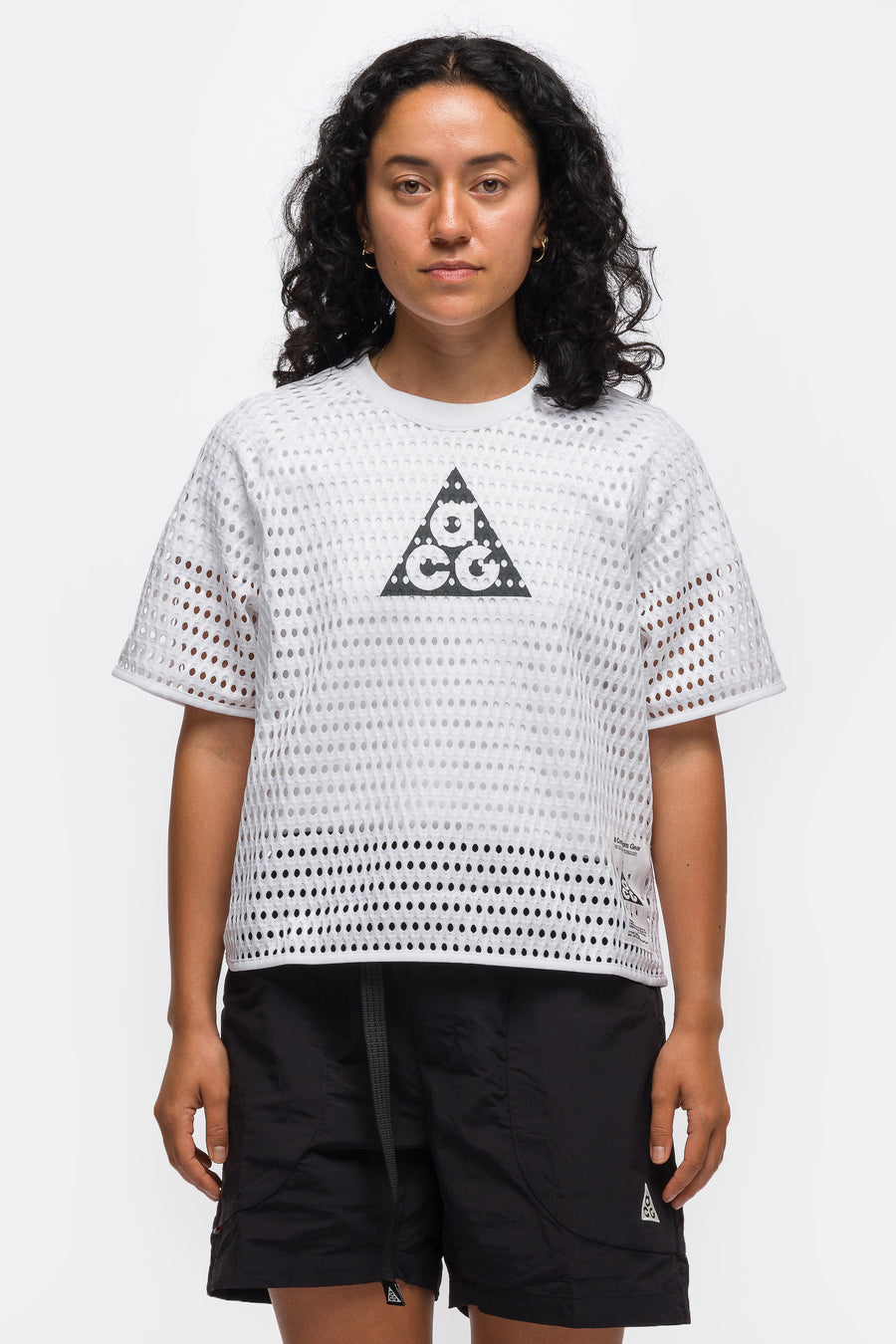 Nike ACG Women's Radical AirFlow Dri-FIT Short-Sleeve Trail Running Top in White - Notre