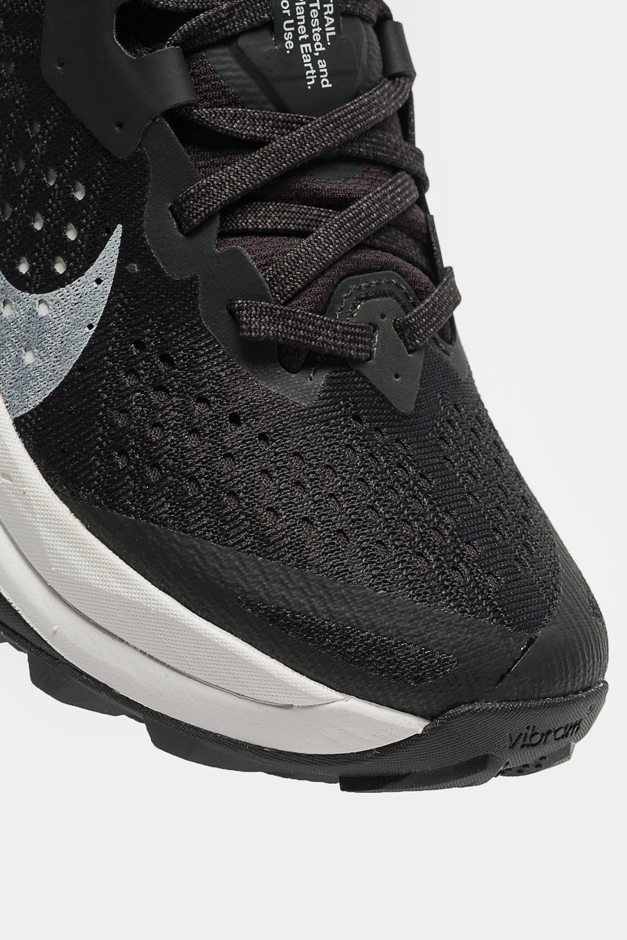 Nike ACG Zegama Sneaker in Black/Summit White/Safety Orange - Notre