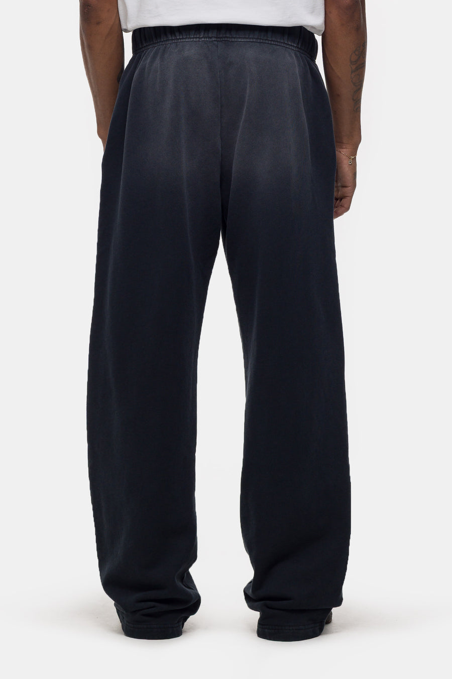 Notre Washed Baggy Sweatpant in Black - Notre