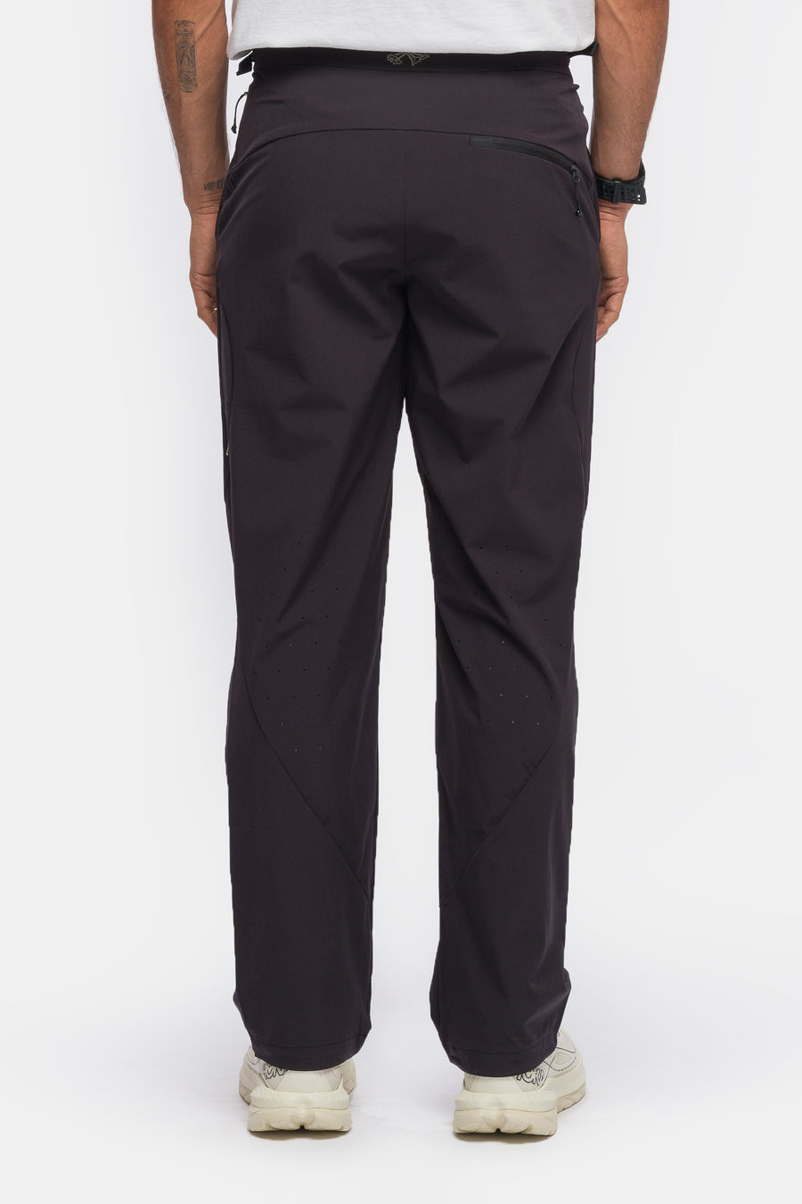 Portal Acre Light Pant in Black Beauty - Notre