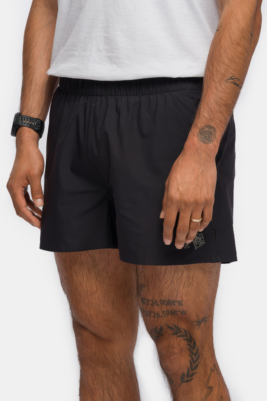 Portal Marka Liner Short in Black Beauty - Notre