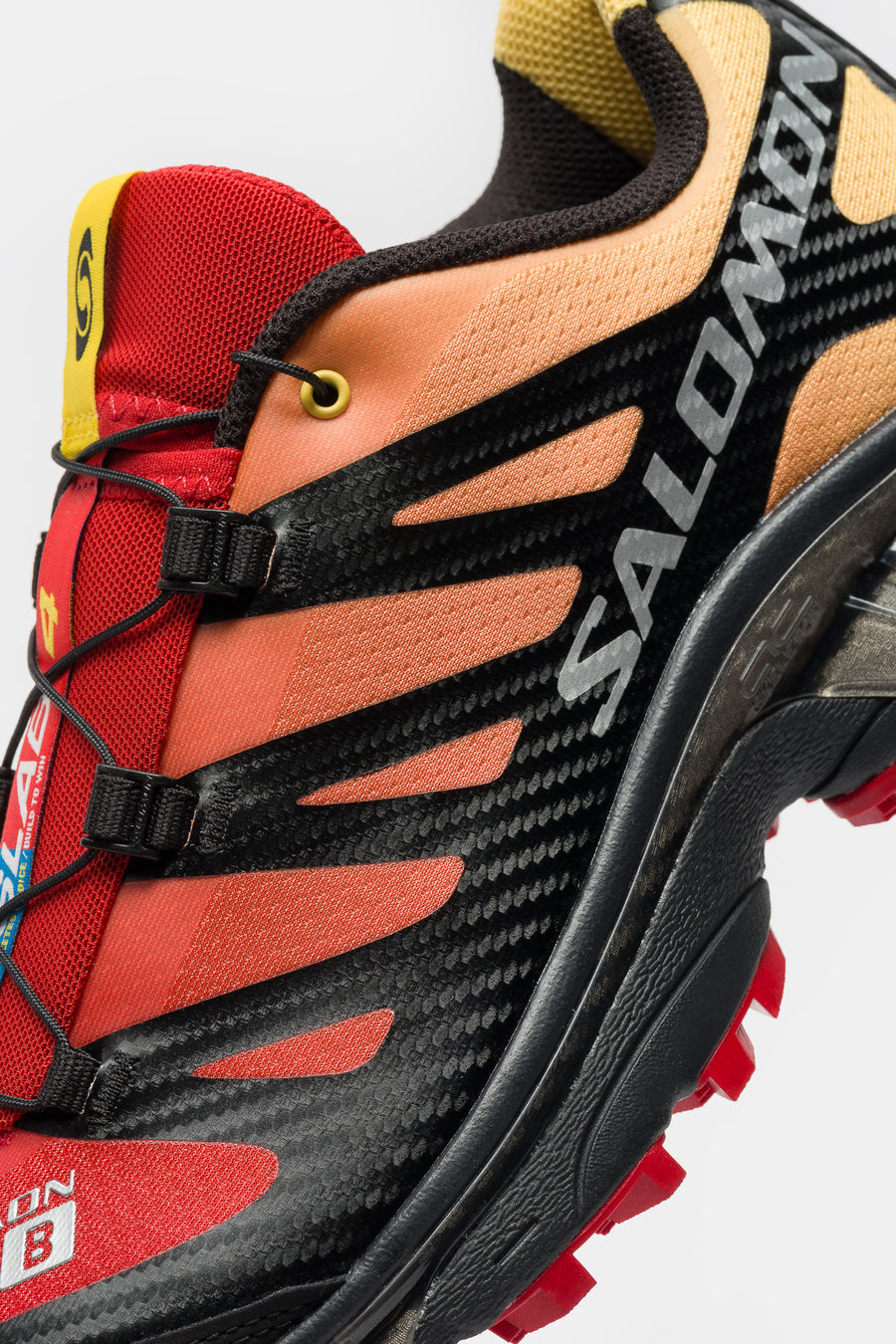 SALOMON ADVANCED XT-4 OG Sneaker in Lava Falls/Beach Ball/Black - Notre