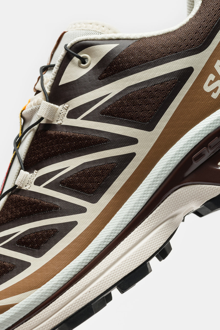 SALOMON ADVANCED XT-6 Sneaker in Black Coffee/Burro/Bitter Chocolate - Notre