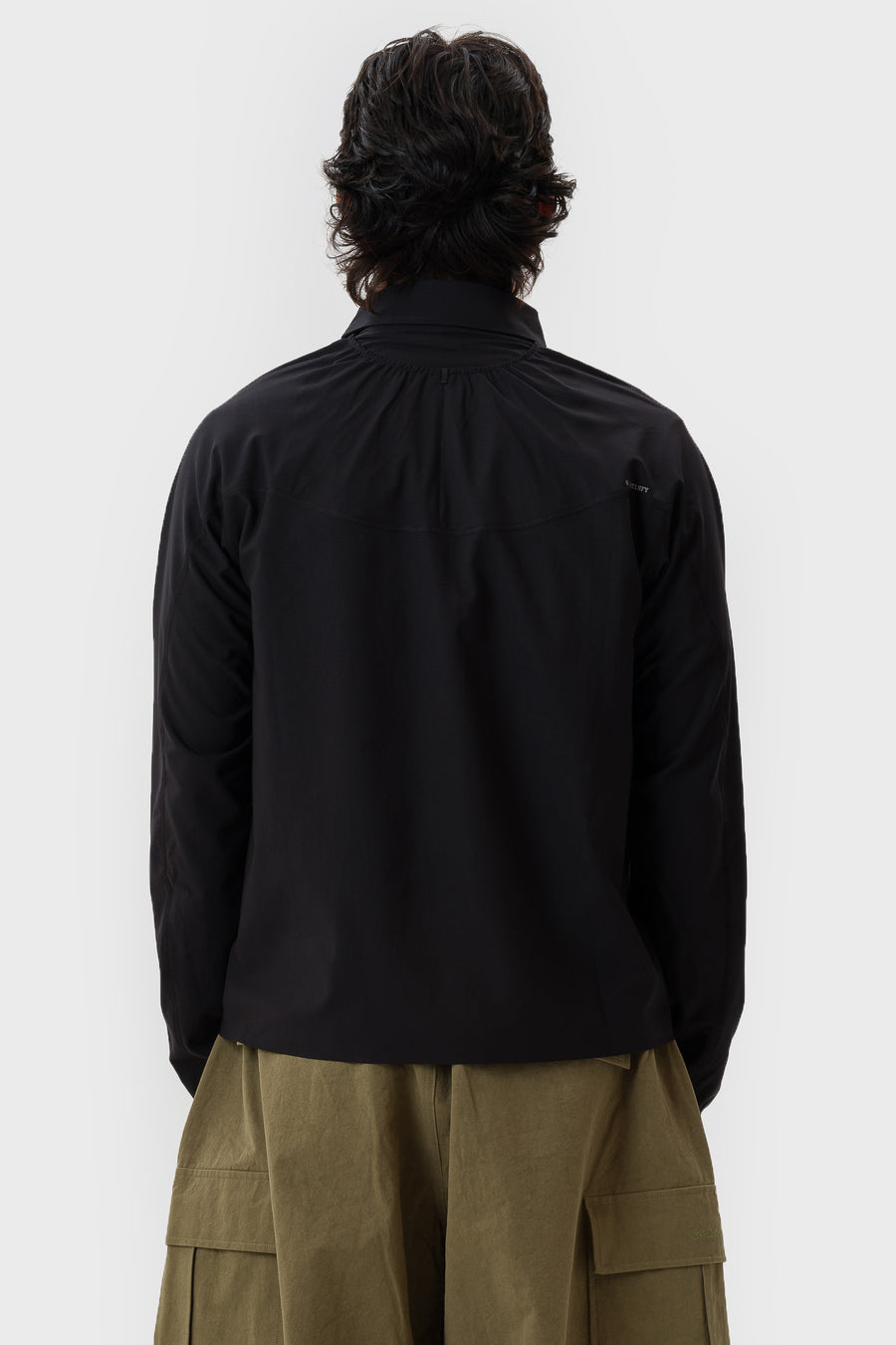 Satisfy AmbientWarp™ River Shirt in Black - Notre