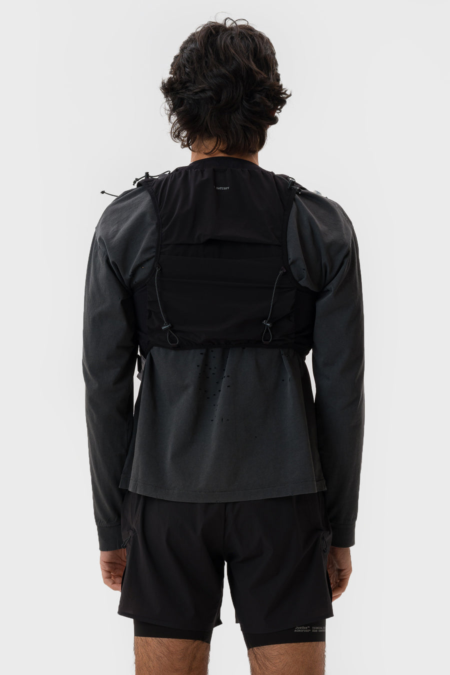 Satisfy TechSilk™ Drift Cordura® 5L Hydration Vest in Black - Notre