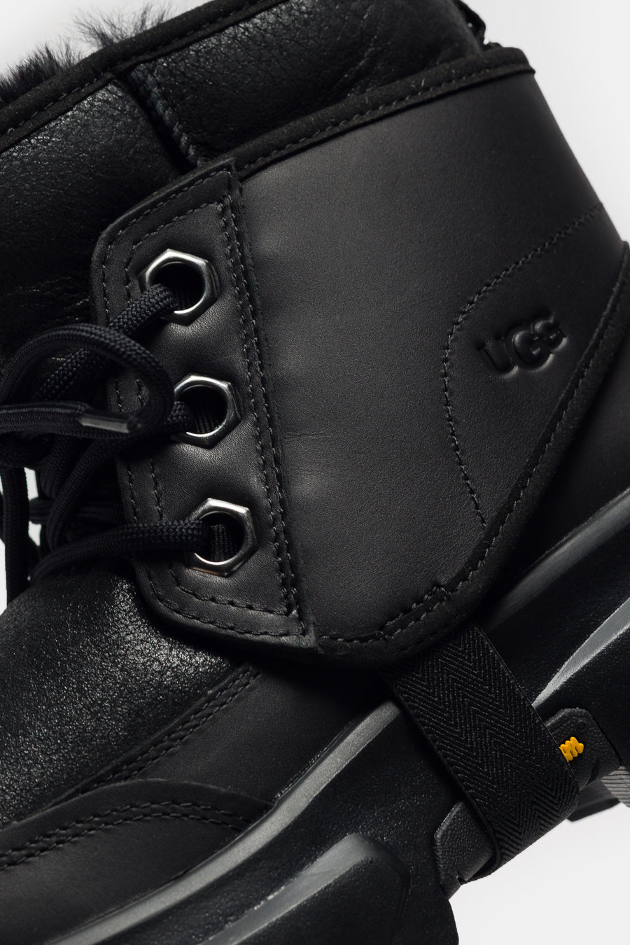 UGG JLD Boot in Black - Notre
