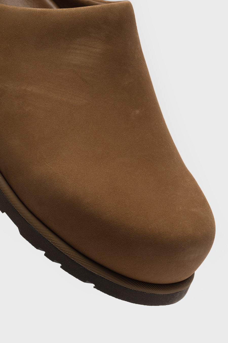 UGG Otzo Clog in Dark Chestnut - Notre