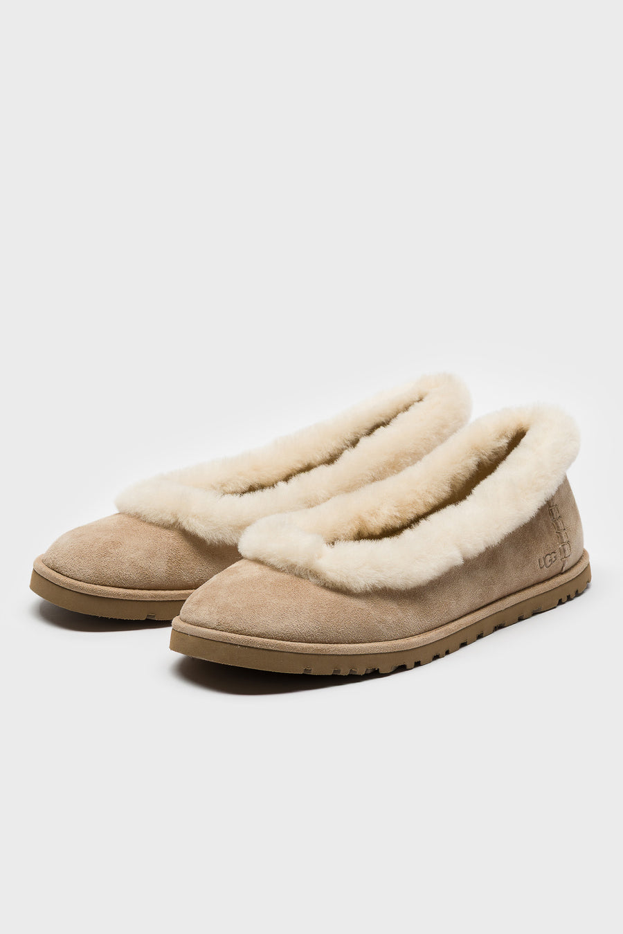 UGG Zora Ballet Flat in Sand - Notre