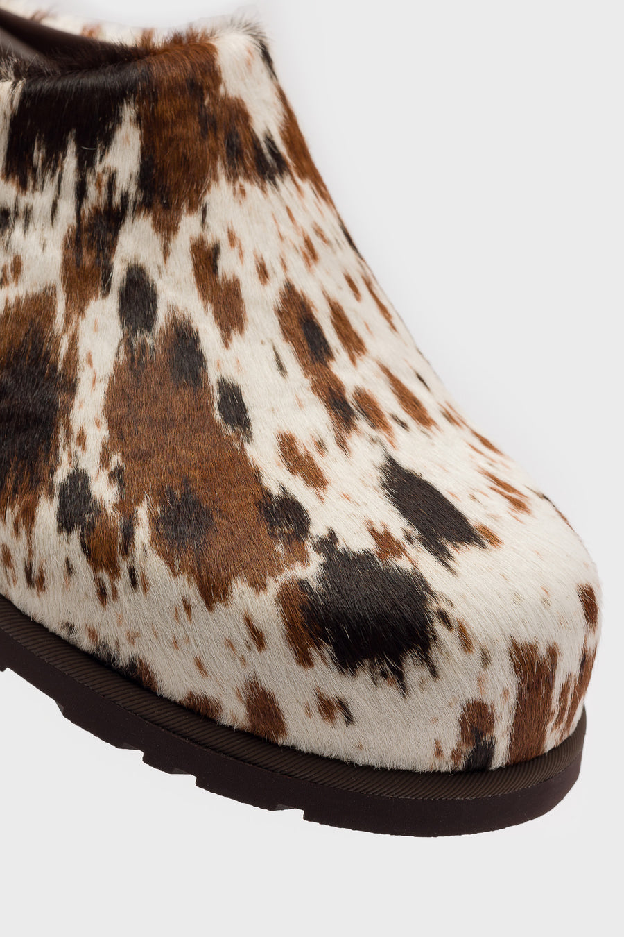 UGG Otzo Western Clog in Brown Multi - Notre