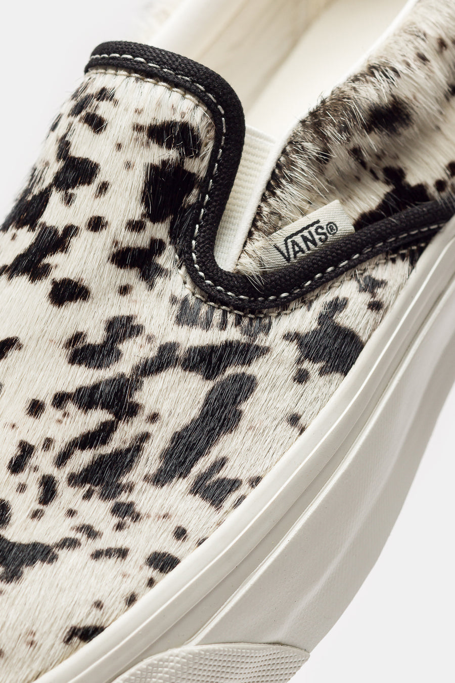 Vans Classic Slip-On 98 Sneaker in Pony Hair Black/White - Notre