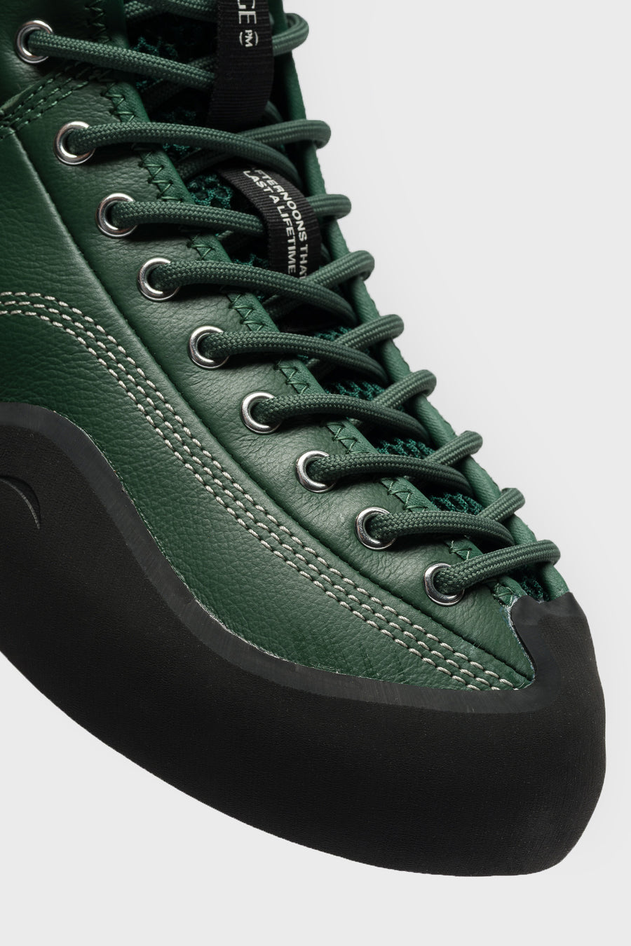 Village PM 1 Mid PM Sneaker in Green/Natural Black - Notre
