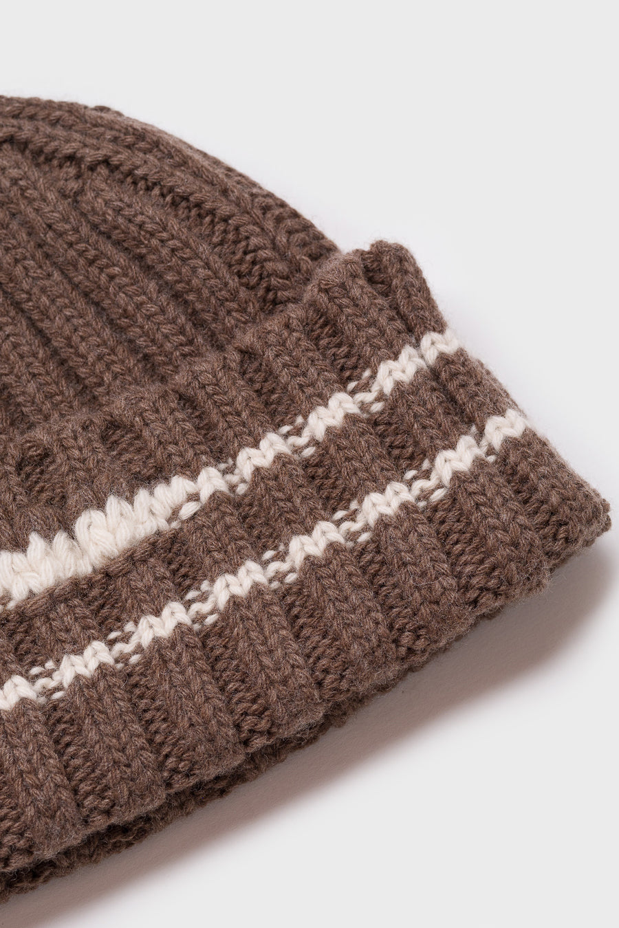 mfpen Court Beanie in Espresso - Notre