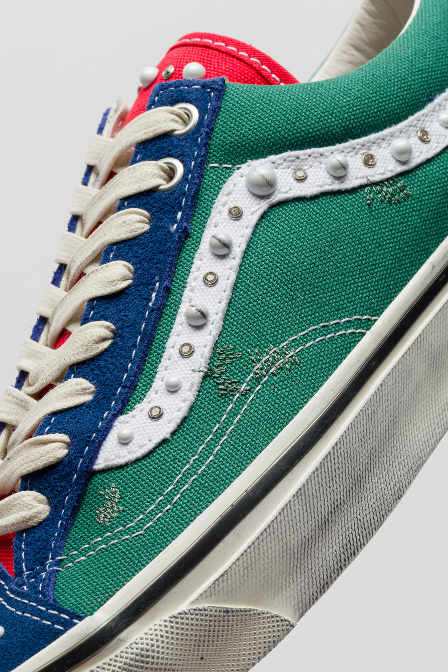 Vans LX Old Skool 36 Sneaker in Pearlized Green/Multi - Notre