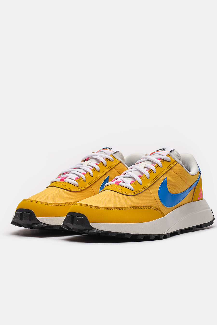 Nike ACG LDV Sneaker in Dark Sulfur/Photo Blue/Sail/White - Notre