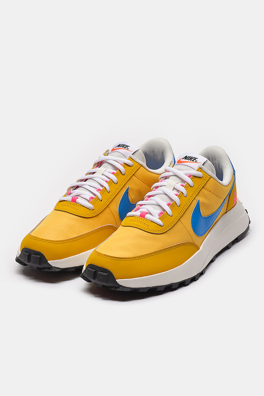 Nike ACG LDV Sneaker in Dark Sulfur/Photo Blue/Sail/White - Notre