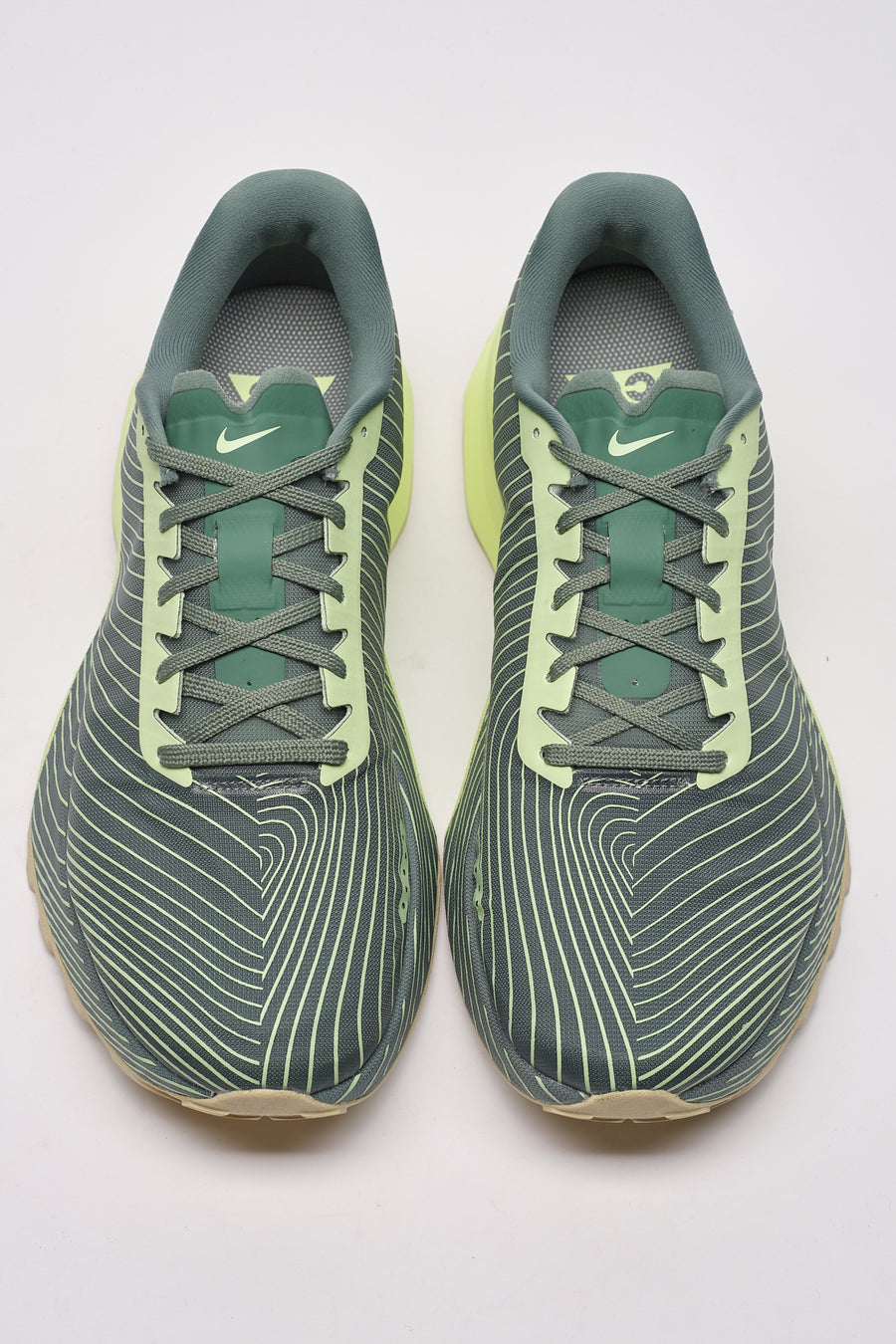 Nike ACG Ultrafly Trail Sneaker in Dutch Green/Barely Volt/Vegas Gold - Notre